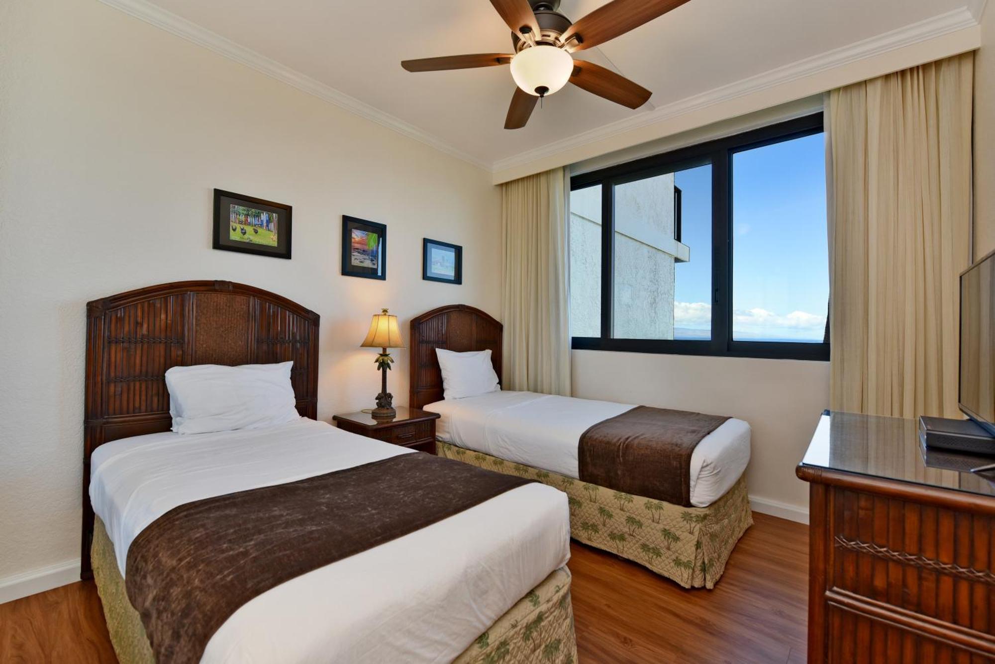 Kaanapali Shores 160 - Sleep Steps Away From The Ocean Kahana Екстериор снимка